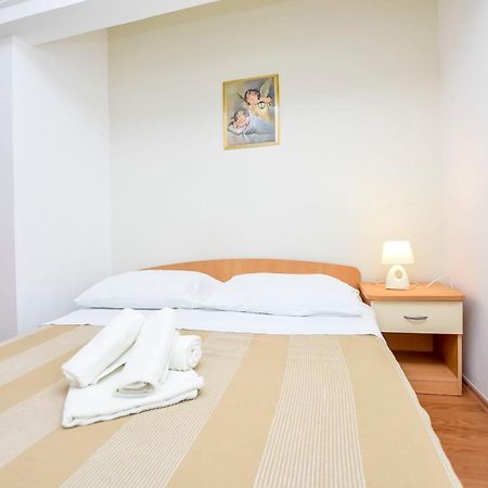 Apartments Jasna Primošten Екстериор снимка