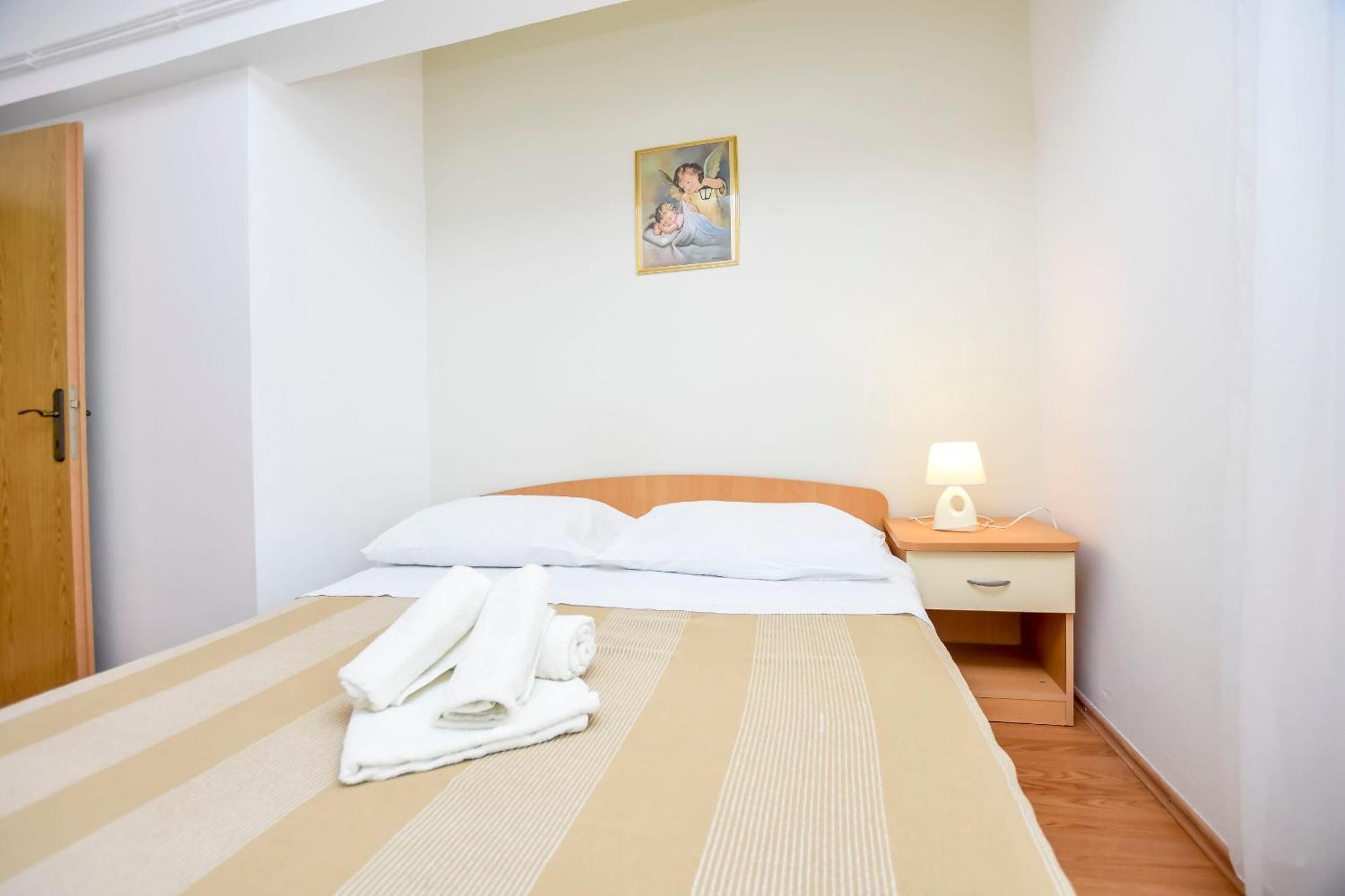 Apartments Jasna Primošten Екстериор снимка