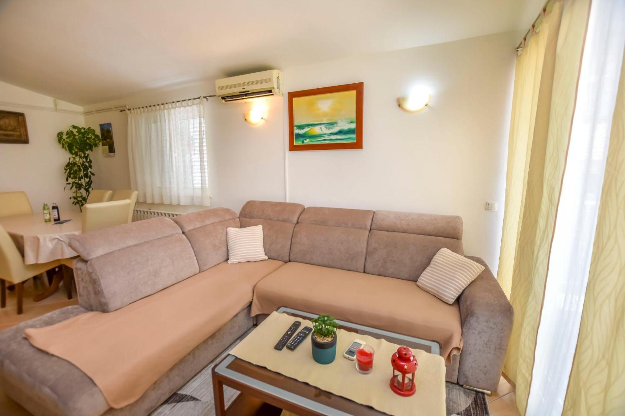 Apartments Jasna Primošten Екстериор снимка
