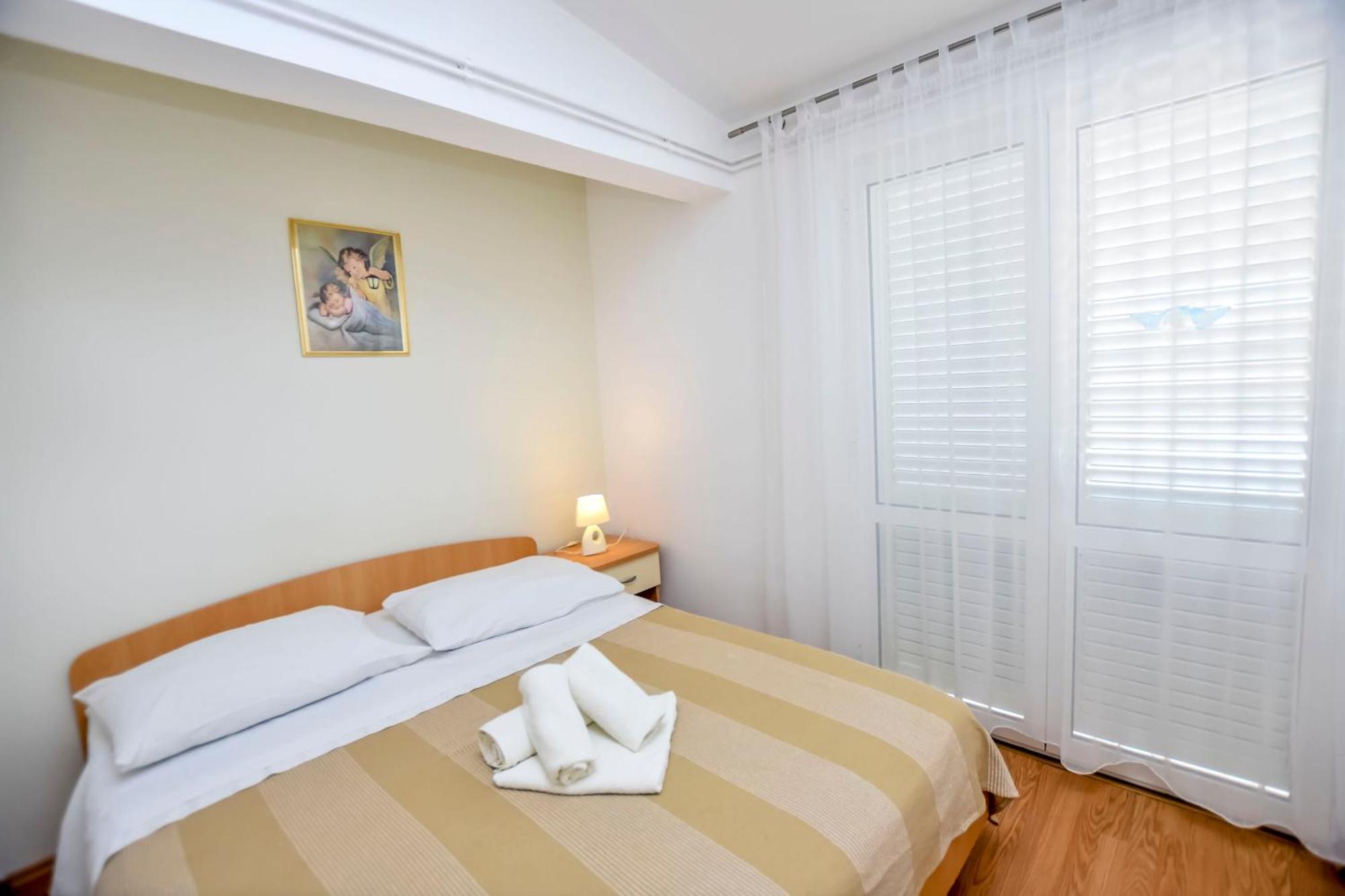 Apartments Jasna Primošten Екстериор снимка