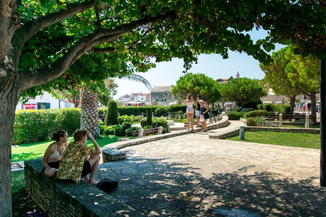 Apartments Jasna Primošten Екстериор снимка